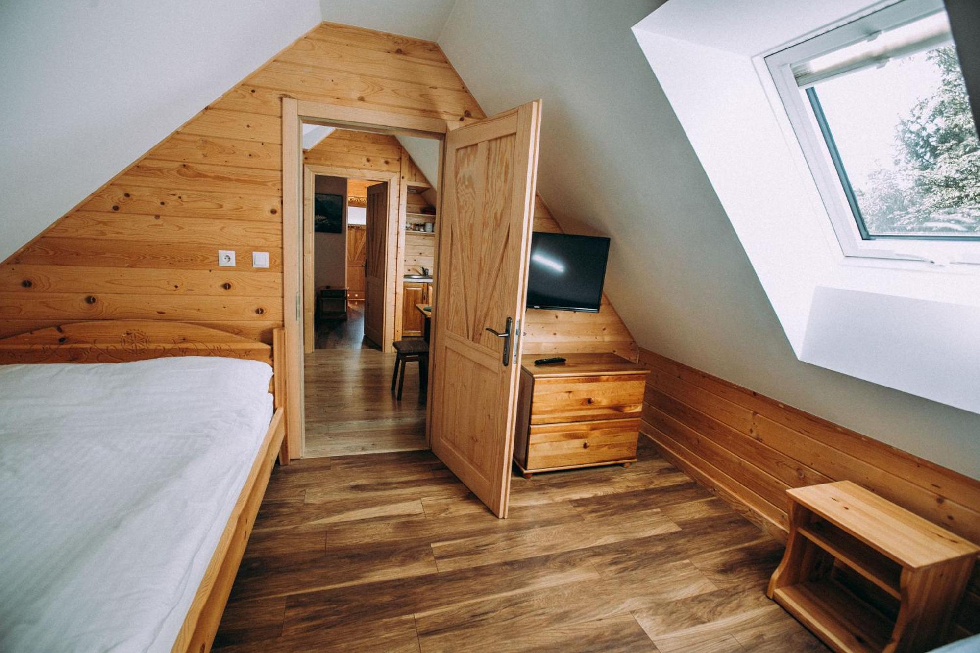 Apartamenty Aleksandra Gronkow エクステリア 写真